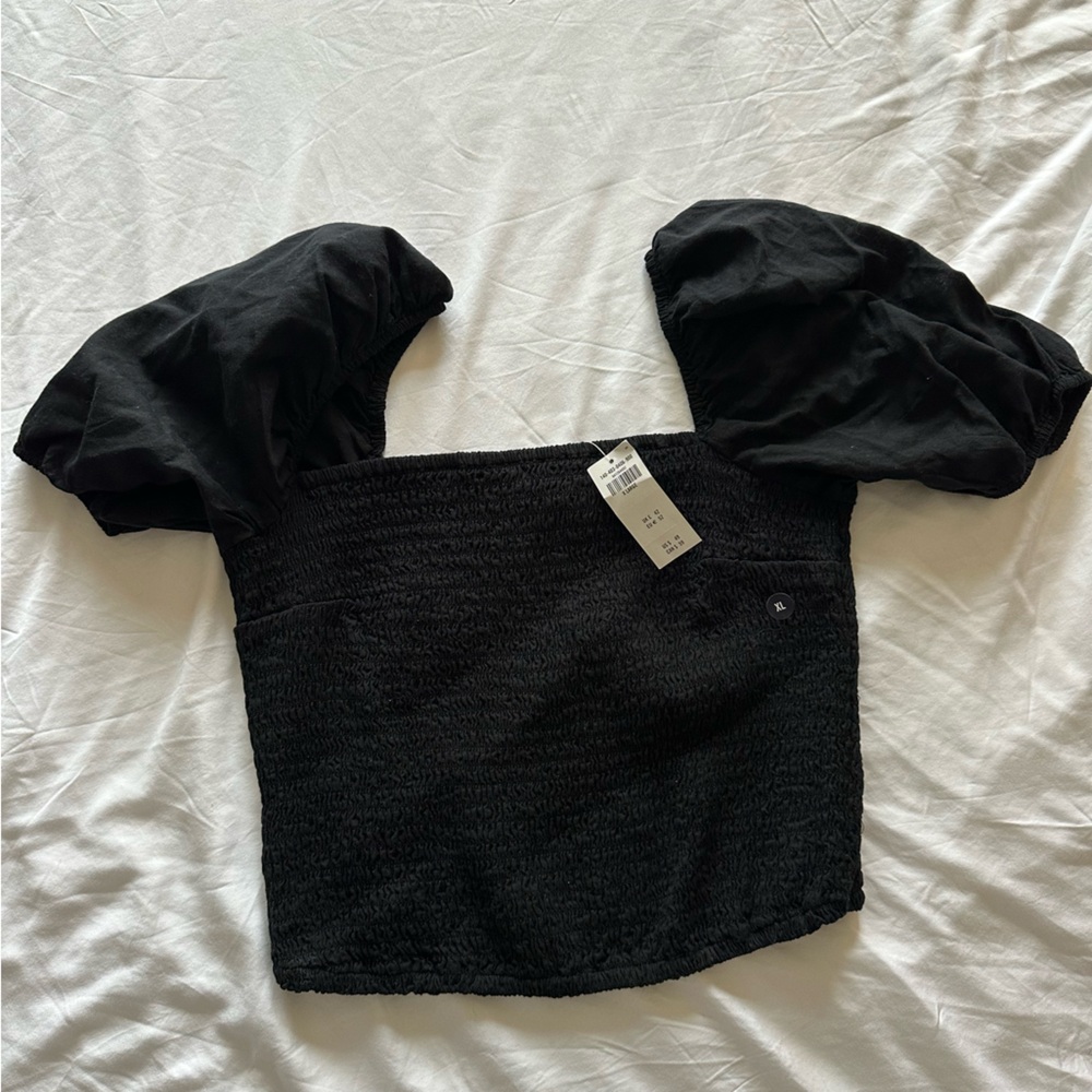 Abercrombie & Fitch Black Textured Puff Sleeve Blouse